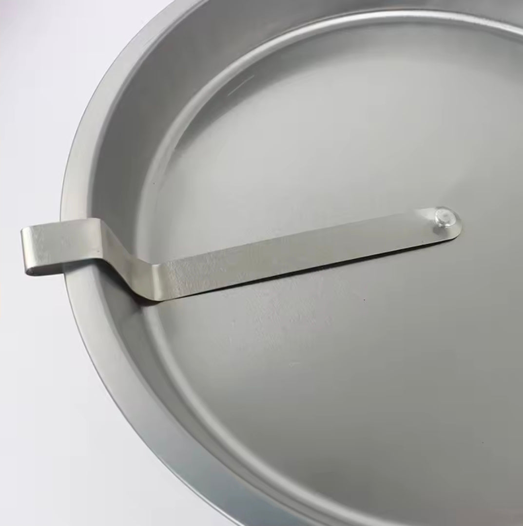 Easy-release Cake Pan